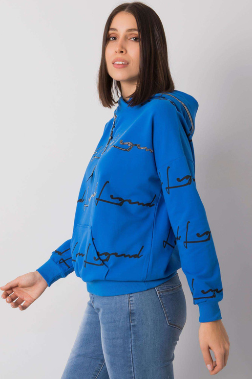 Tumesinine pluss suuruses Jossa...