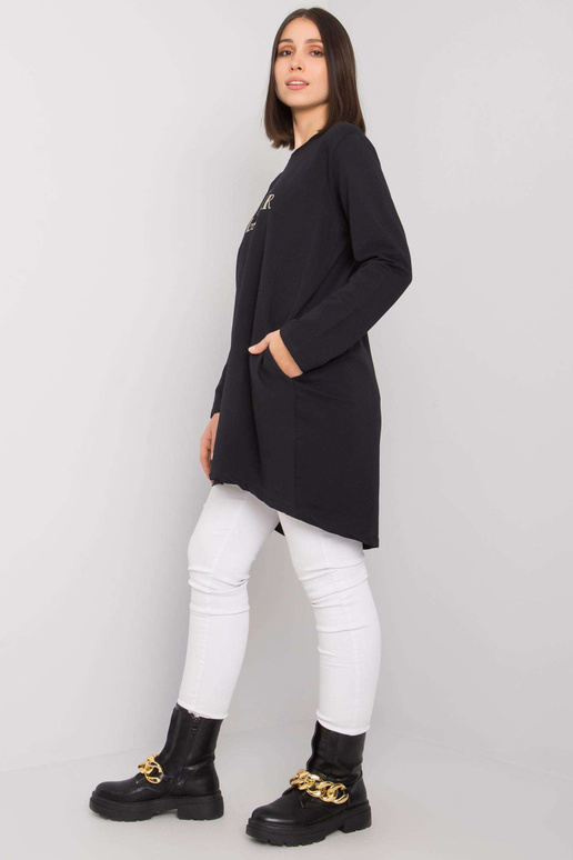 Must pluss suuruses Alexiah taskutega...