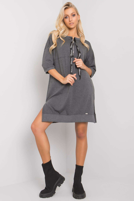 Tumehall Earnestine vabaajakleit