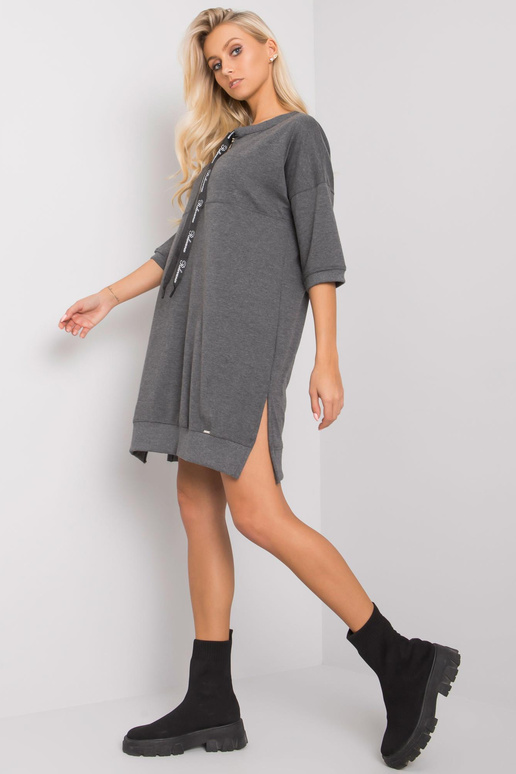 Tumehall Earnestine vabaajakleit