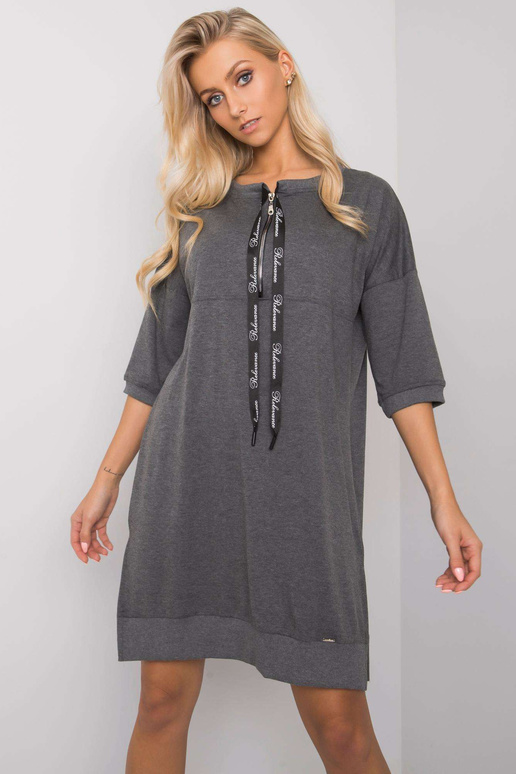 Tumehall Earnestine vabaajakleit