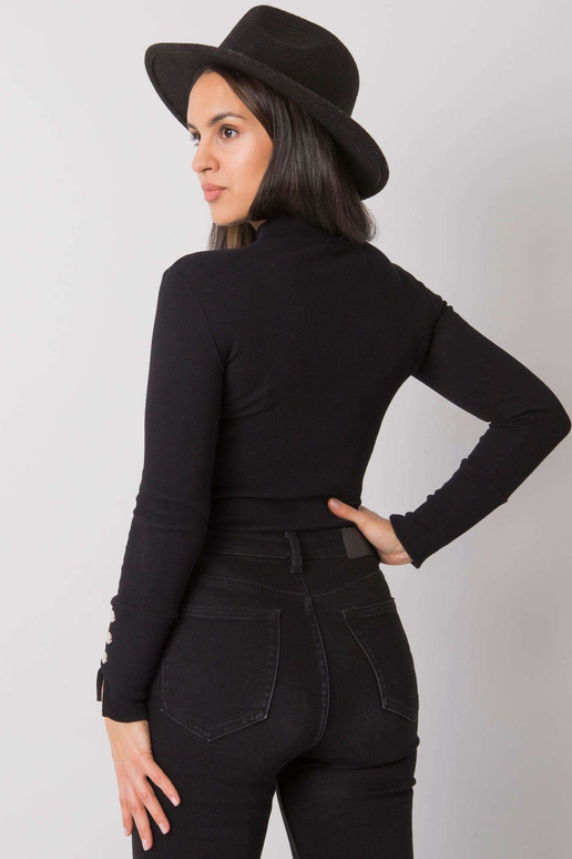 Must Fit pikkade varrukatega pluus...