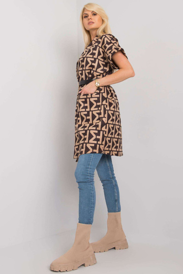 Beeži ja musta mustriga...