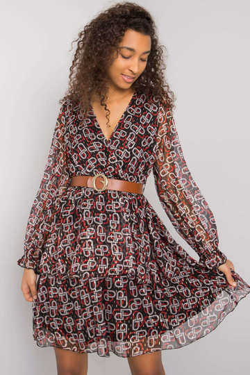 Must ja punane naiste kleit... 2