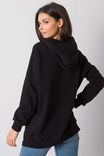 Clevelandi must Basic kapuuts