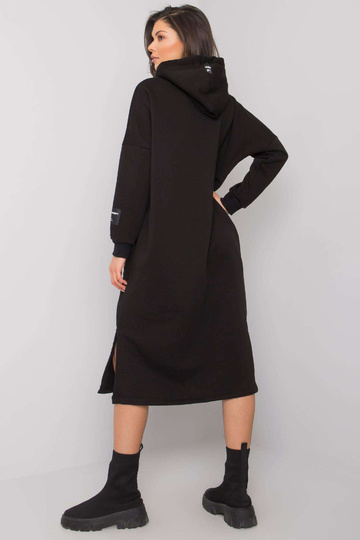 Must taskutega dressipluus... 2