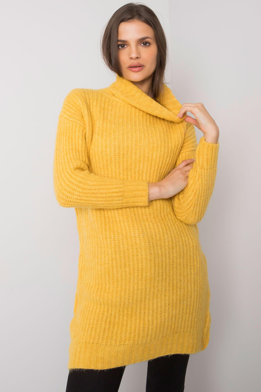 Kollane pika kaelusega kampsun...