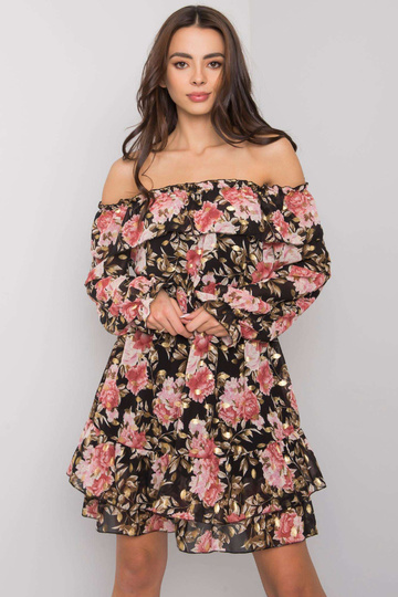 Must ja roosa Calgary...