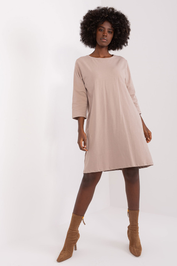 Naiste tumebeež pitsiga... 2