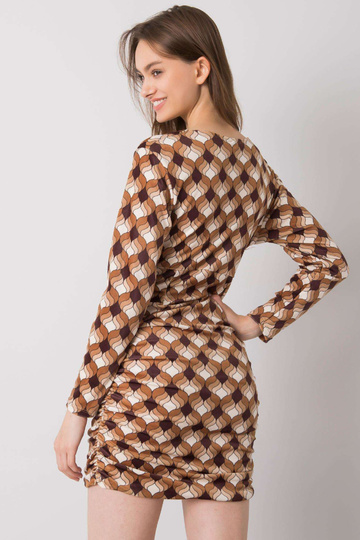 Pruun Montilla mustritega...