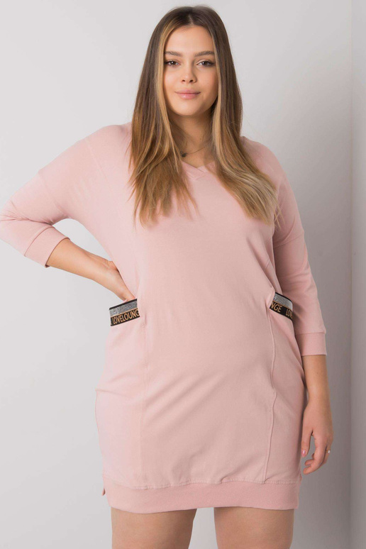 Dirty Pink suures suuruses kleit...