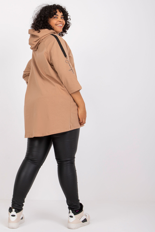 Kaameli dressipluus pluss suuruses...