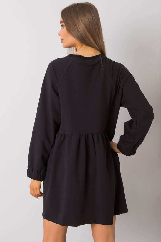 Bellevue must pikkade varrukatega kleit