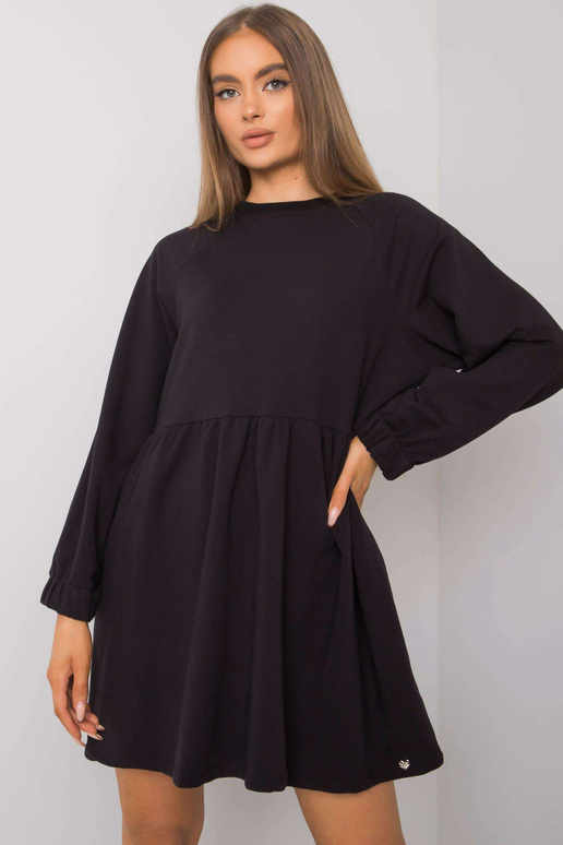 Bellevue must pikkade varrukatega kleit