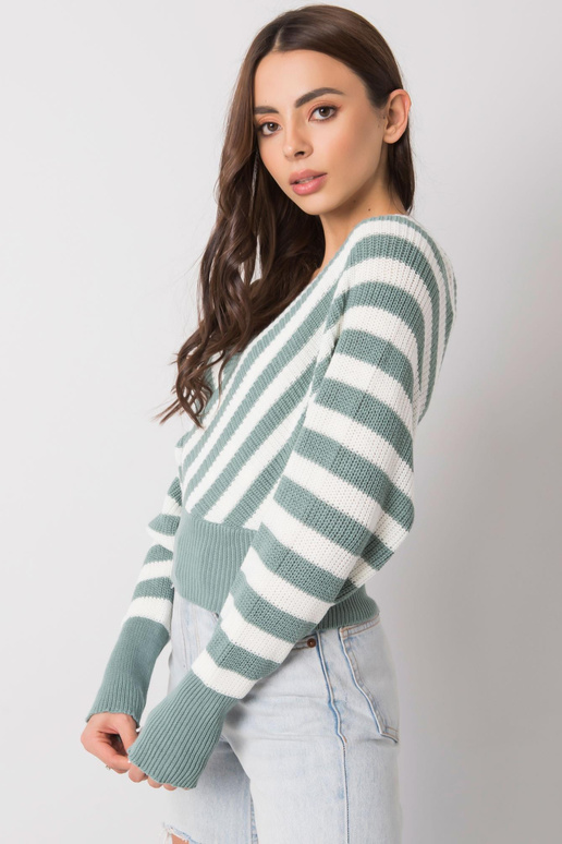 Mündi ja valge triibuline kampsun...