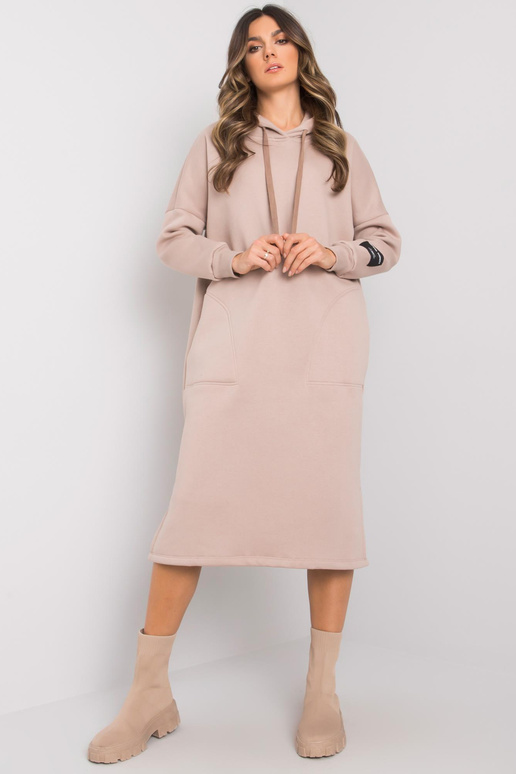 Tumebeež taskutega dressipluus...