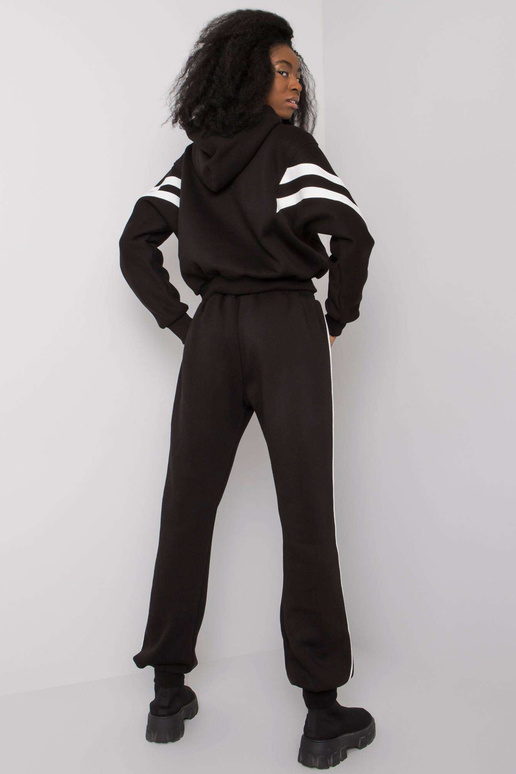 Must vabaaja komplekt Stacy triipudega