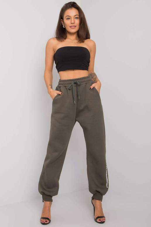 Tumedad khakivärvi naiste...