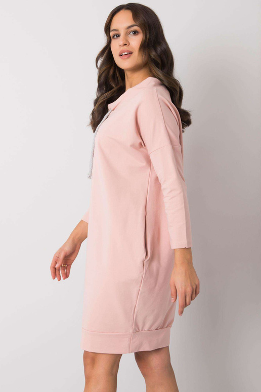 Paulie määrdunud roosa puuvillane kleit