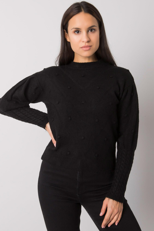 Must dekoratiivsete varrukatega...