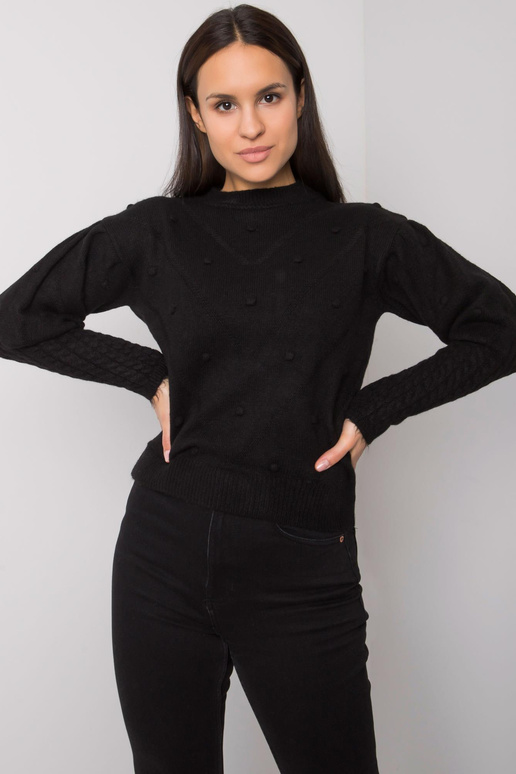 Must dekoratiivsete varrukatega...