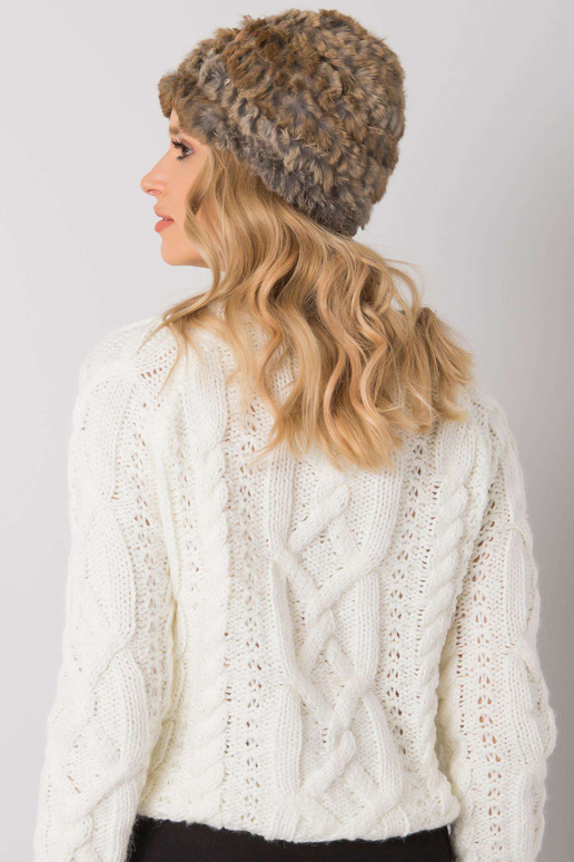 Beeži ja halli karvamüts