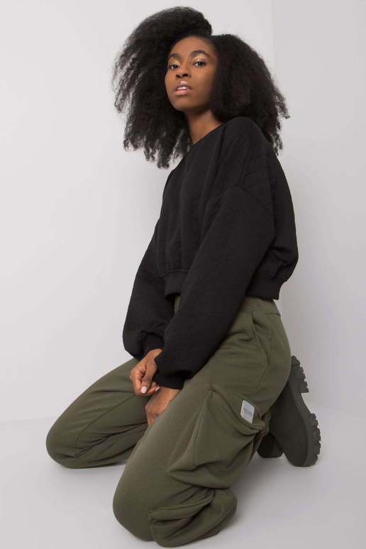 Khakivärvi naiste taskutega...