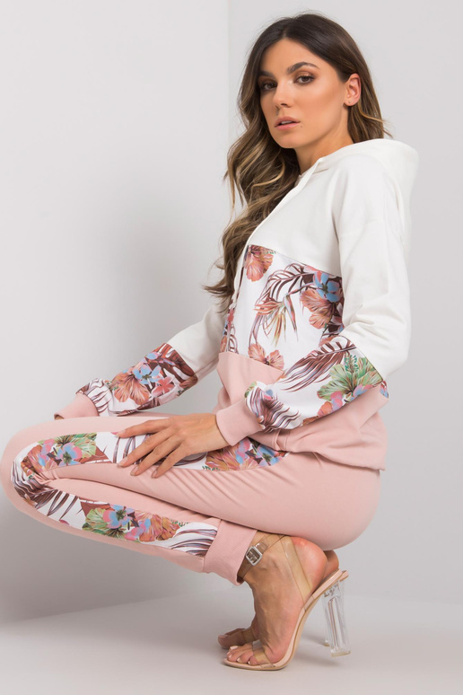 Ecru roosa puuvillane kaheosaline... Ecru roosa puuvillane kaheosaline...