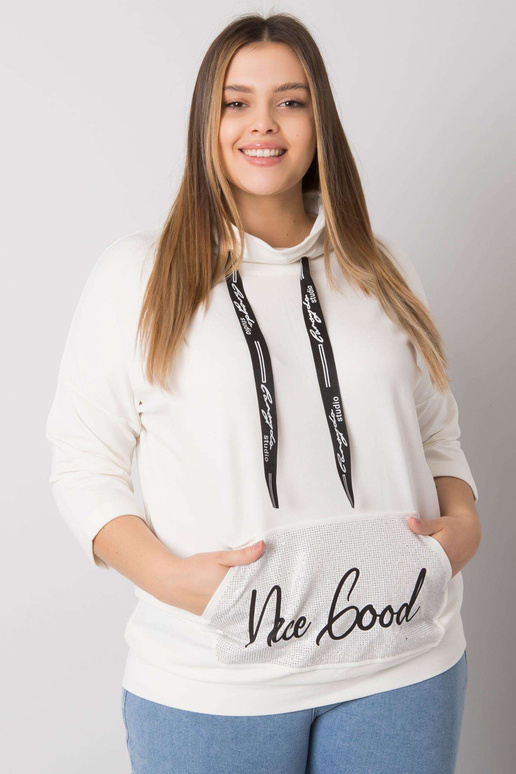 Ecru pluss suuruses pluus...