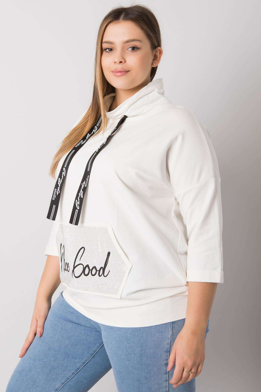 Ecru pluss suuruses pluus...