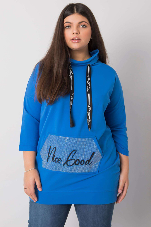 Tumesinine suures suuruses pluus...