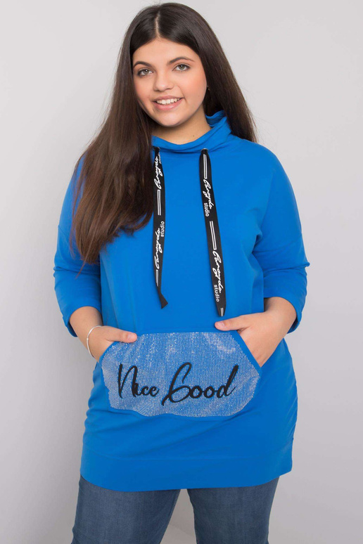 Tumesinine suures suuruses pluus...