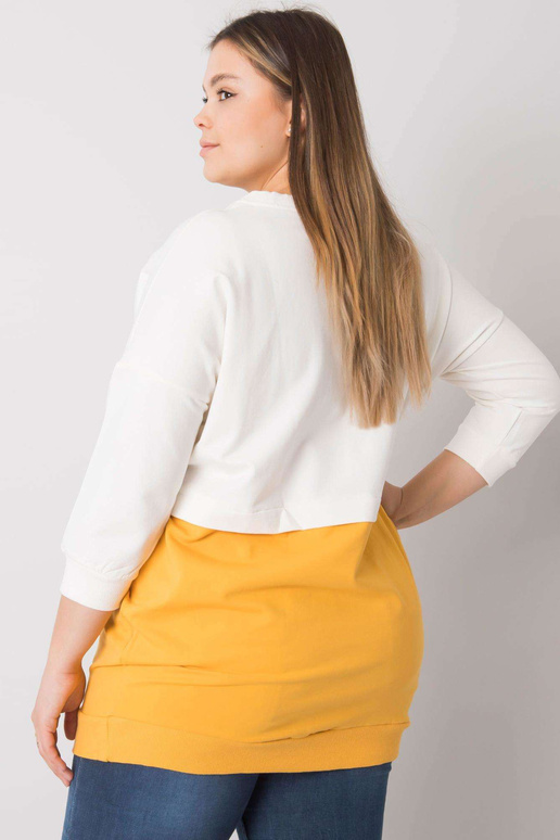 Ecru-kollane pluss suuruses...