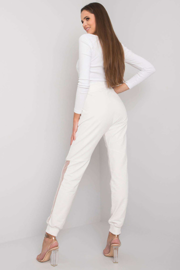 Ecru puuvillased... 2