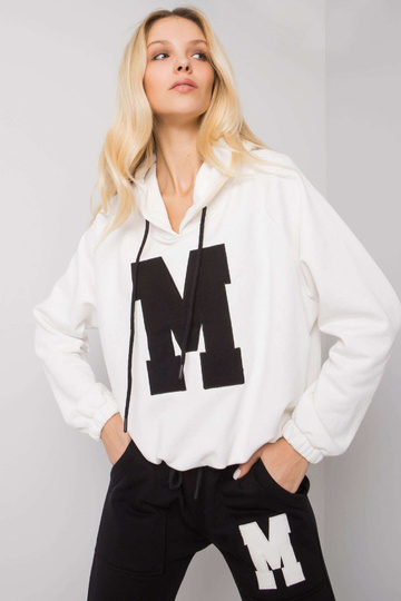 Ecru-must komplekt...