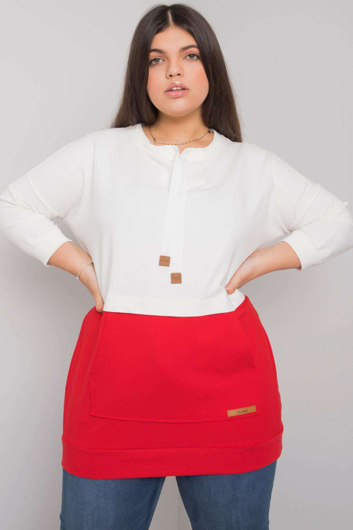 Ecru-punane pluss suuruses...