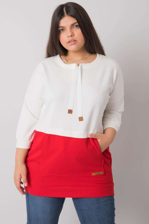 Ecru-punane pluss suuruses...