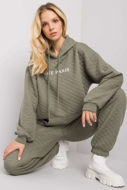 Hele khakivärvi kapuuts teppimisega...