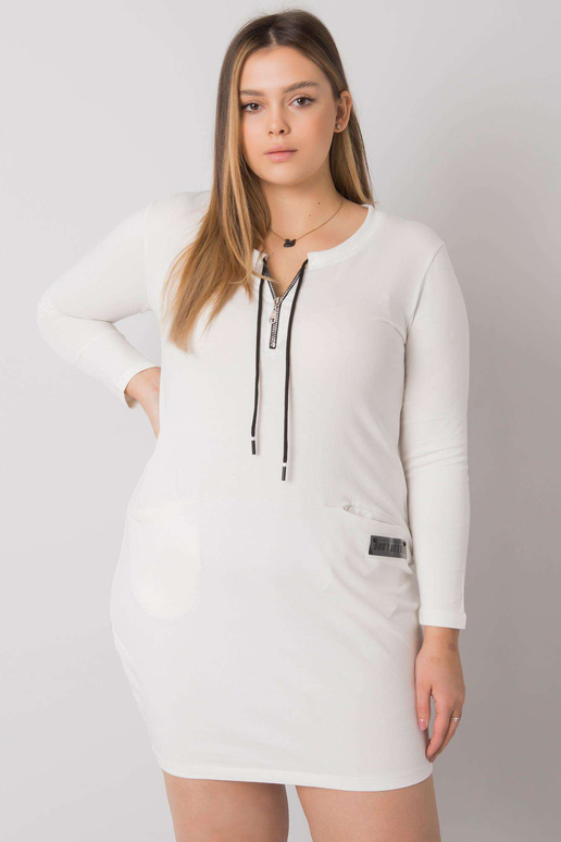 Ecru kleit pluss suuruses taskutega...