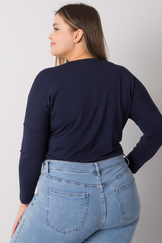 Meresinine sile pluss suuruses pluus...