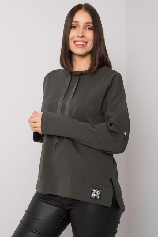 Tume khakivärvi pluss suuruses pluus...