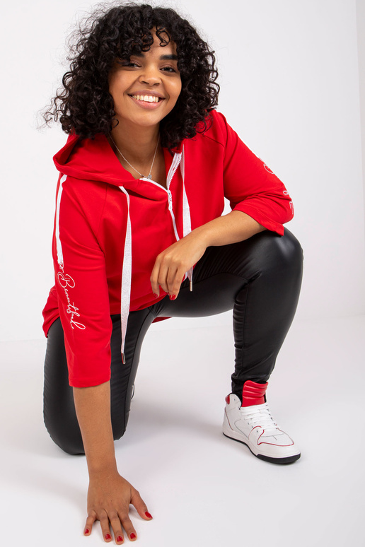 Miley punane pluss suuruses...