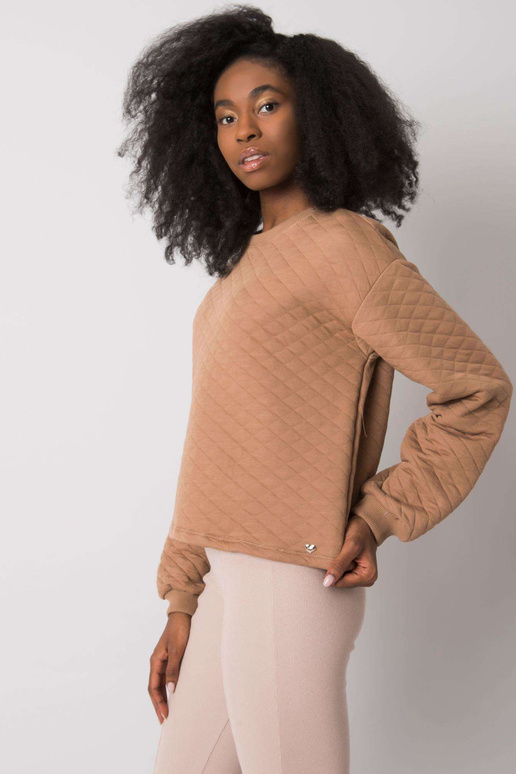 Kameli tepitud dressipluus ilma...