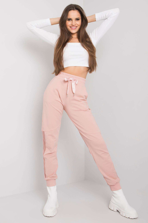 Susani määrdunud roosad puuvillased...