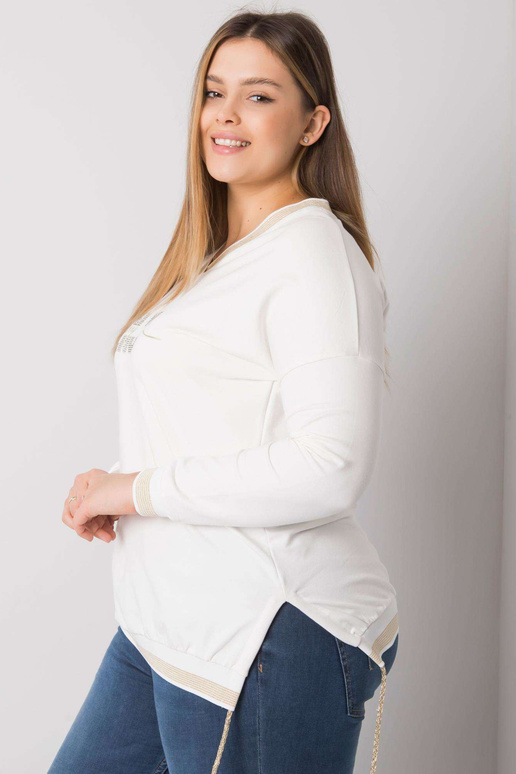 Ecru pluss suuruses Lila...