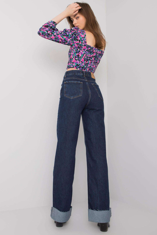 Tumesinised laiad teksad Hartford