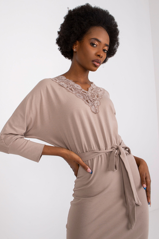 Tumebeež pitsiga kleit Toronto RUE PARIS