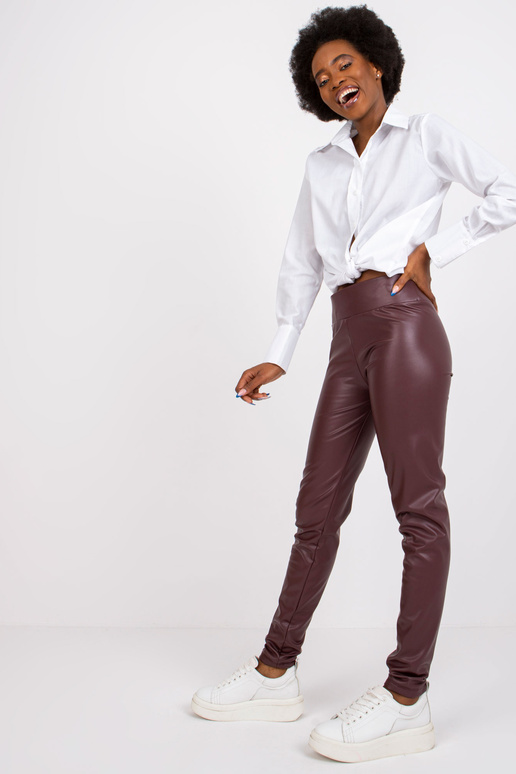 Briana tume horde kunstnahast... Briana tume horde kunstnahast...