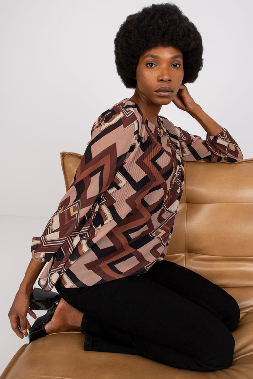 Pruun ja beež Virginia trükiga pluus