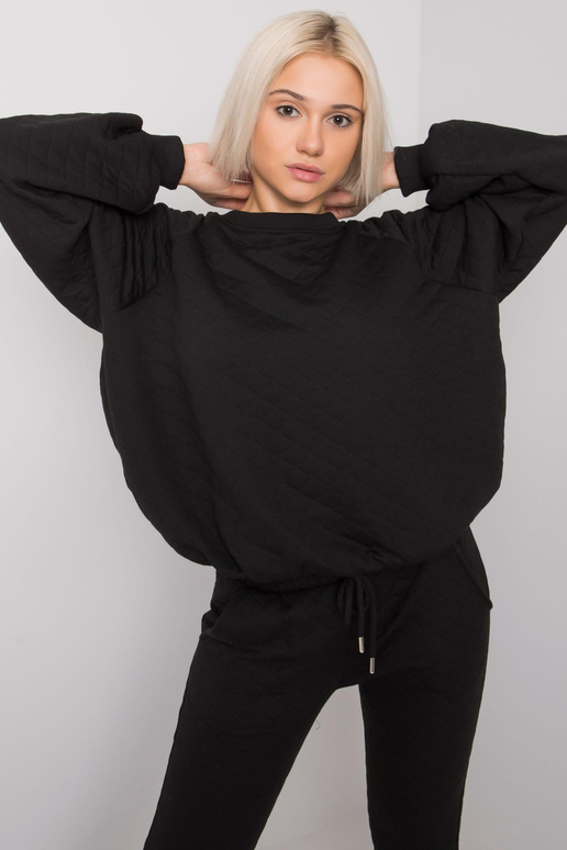 Must kaheosaline tepitud komplekt... Must kaheosaline tepitud komplekt...